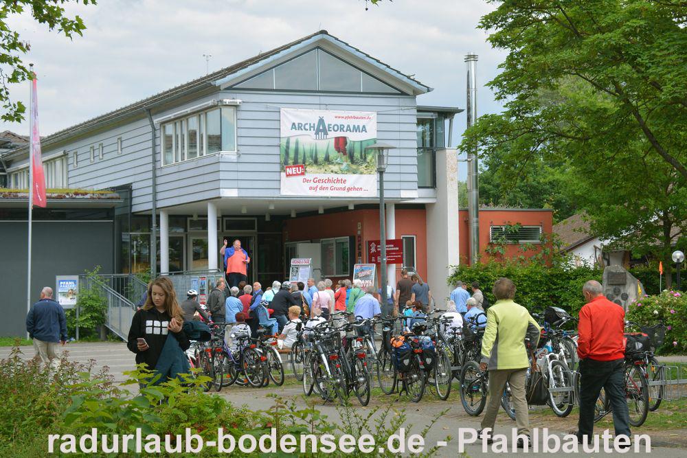 Fietsvakantie aan de Bodensee - Het paalwoningenmuseum in Unteruhldingen